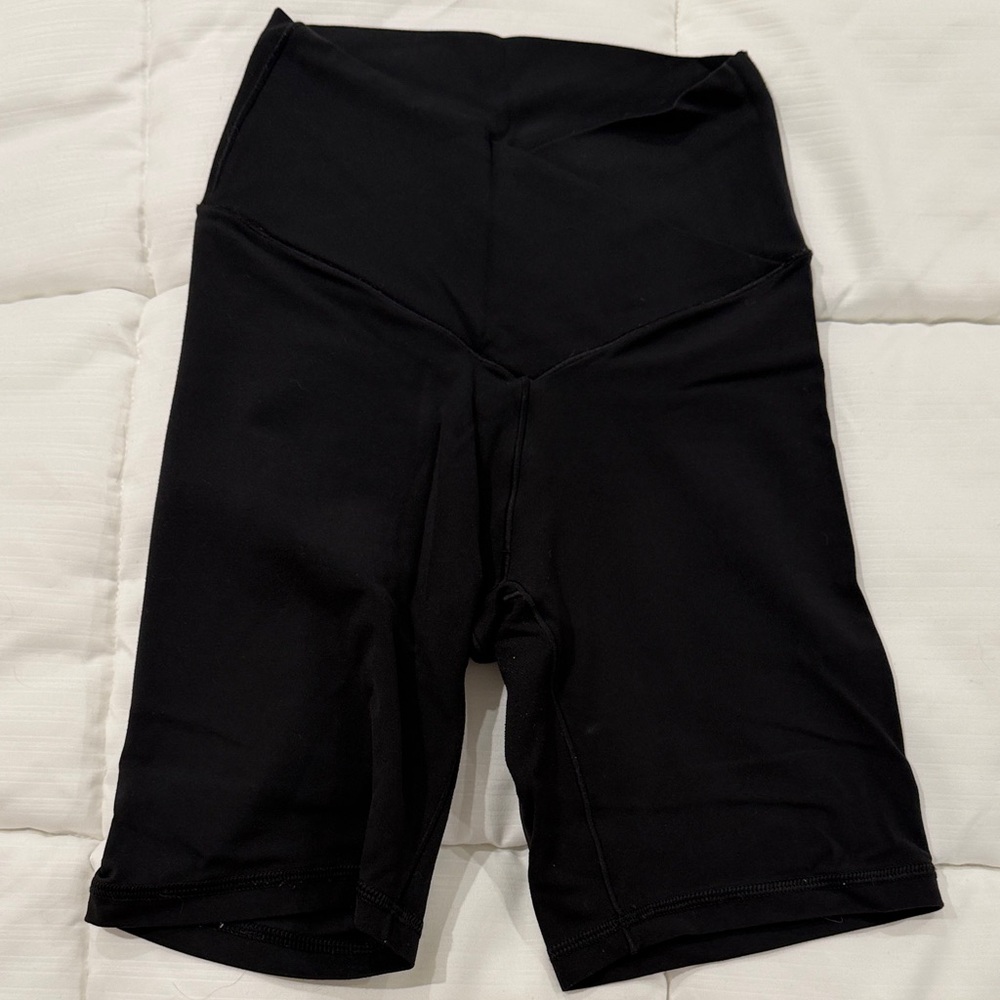 aerie Black High-Rise V-Front Bike Shorts